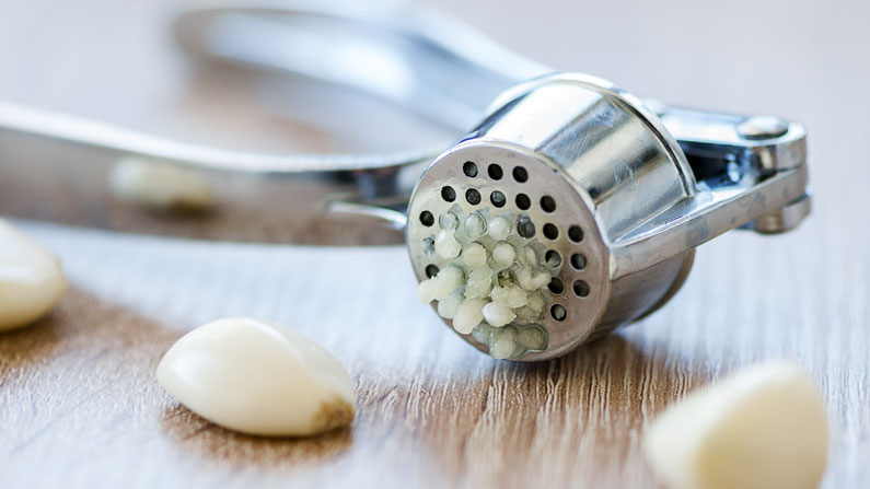 Garlic Crusher 400